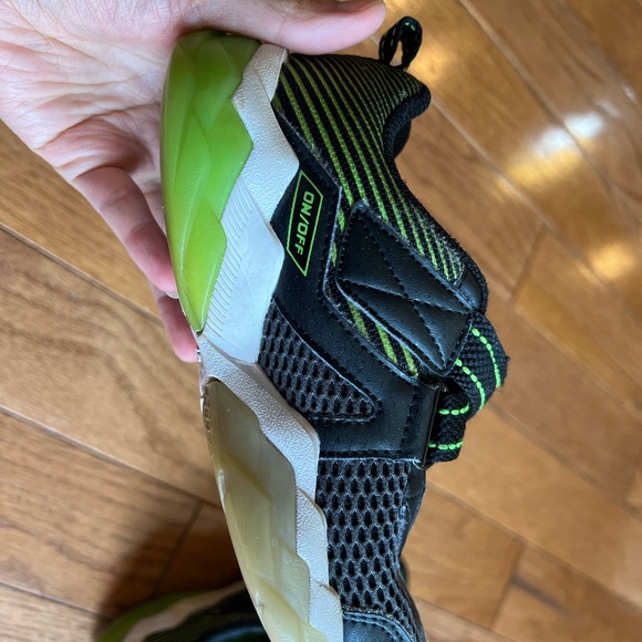 Skechers boys light shoes  Super Z size12.5 - Picture 5 of 11